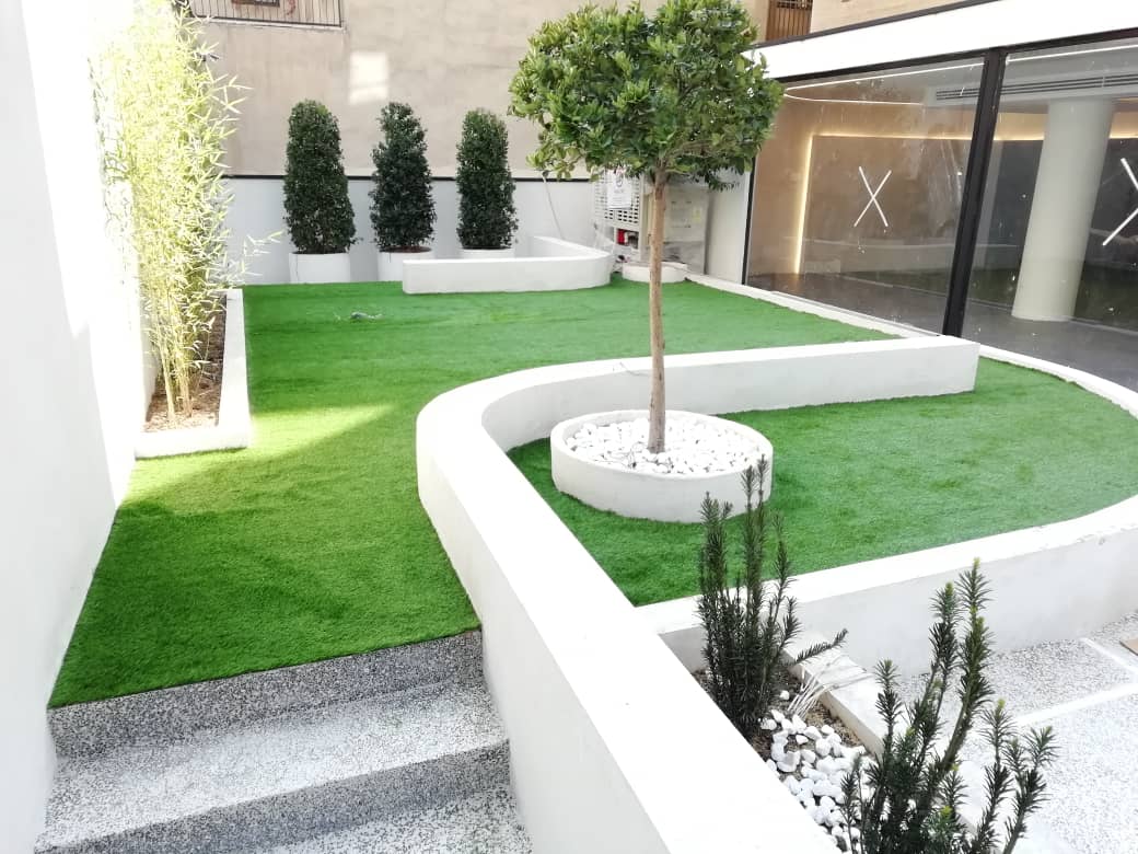 بسته&zwnj;بندی و ارسال چمن مصنوعی از کارخانه