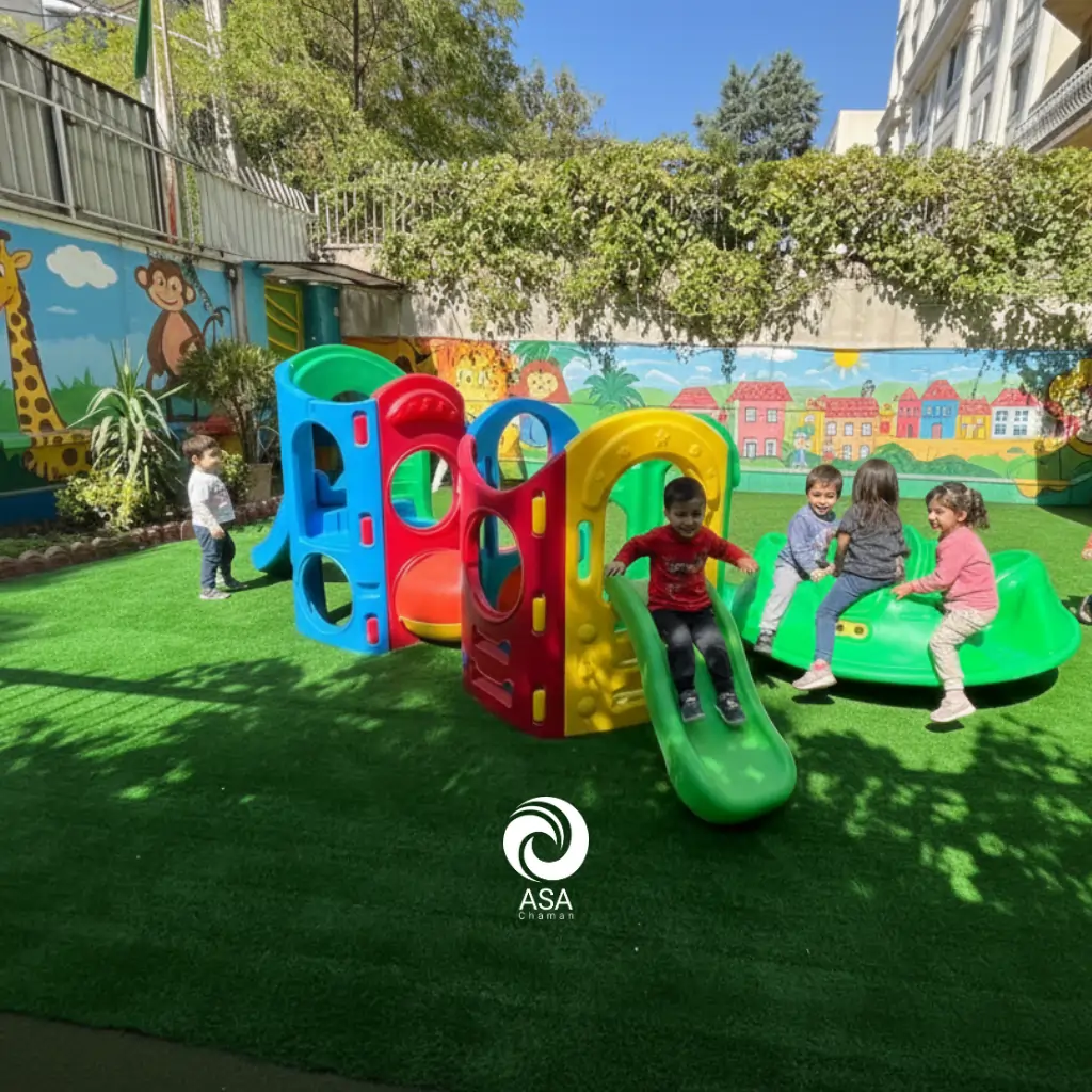 نمونه قبل و بعد اجرا چمن مصنوعی مهد